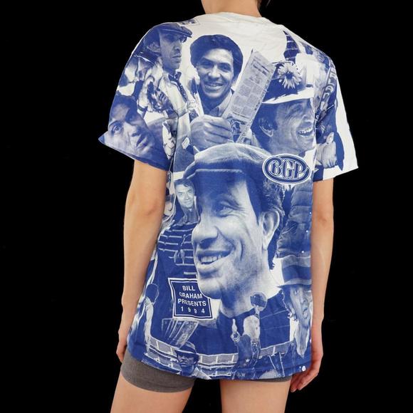 1994 Bill Graham blue and white all over print tshirt - Picture 2 of 7